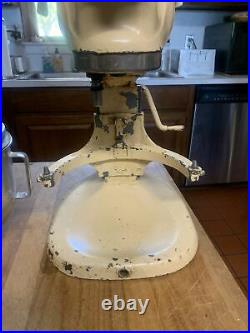 1930's KitchenAid Model G Standing Mixer With Bowls And Attachements (WORKS!)