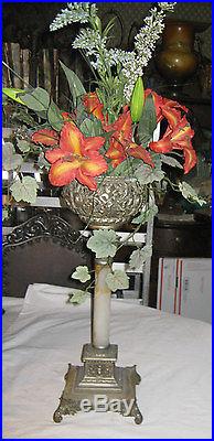 Antique Victorian Bradley Hubbard Cast Iron Oil Lamp Stand Flower Plant Holder