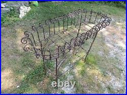 Antique Vintage Twisted wire metal planter outdoor furniture garden plant Stand