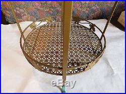 Old vintage mid century modern wire metral art stand table patio plant serving