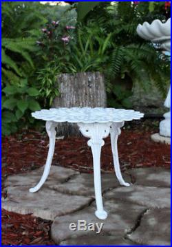 Vintage Iron Metal Patio Side Table Plant Stand 3 Leg Rams Head Style