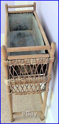 Vintage Wicker Plant Stand Planter Garden Yard Patio House Good Metal Liner USA