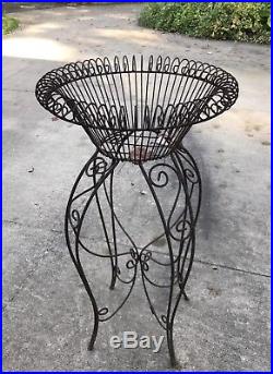Vtg LARGE Heavy FRENCH COUNTRY SCROLLED WIRE/METAL Rusty 40TALL PLANT STAND