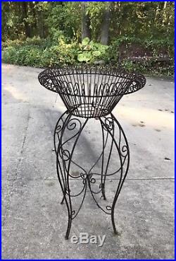 Vtg LARGE Heavy FRENCH COUNTRY SCROLLED WIRE/METAL Rusty 40TALL PLANT STAND